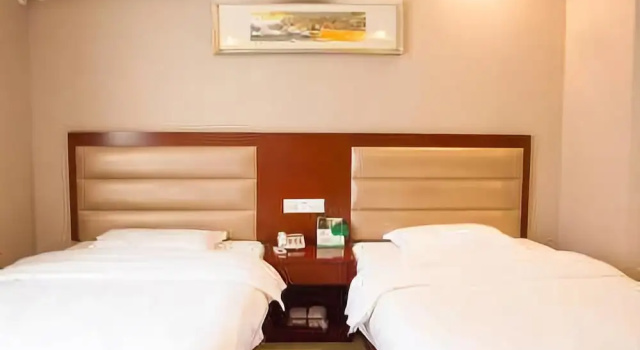 Manston Holiday Hotel