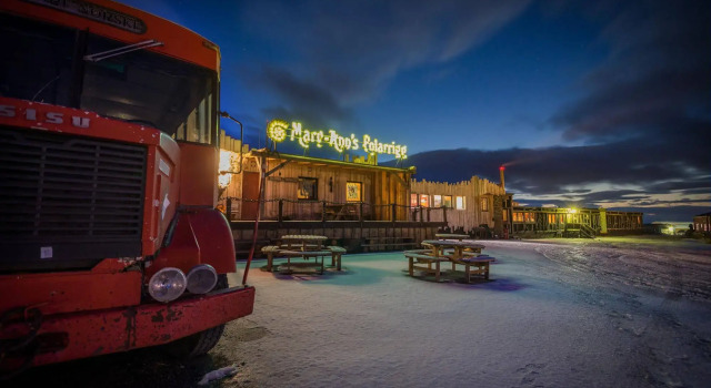 Mary-Ann's Polarrigg, Đặt Khách sạn Longyearbyen Svalbard