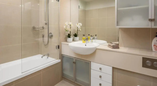 Oxleys Penthouse 506, Забронировать Отель Отели Marlborough Sounds с парковкой, Парковка