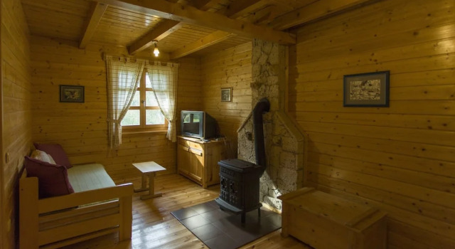 Ranch Jelov Klanac, Boek Hotel Rakovica Karlovac county