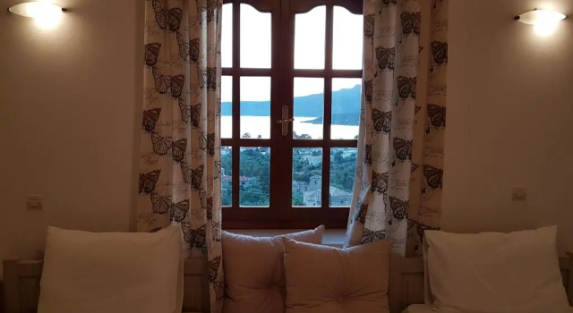 Vardia Hotel, Rezervați Hotel Kardhamili 