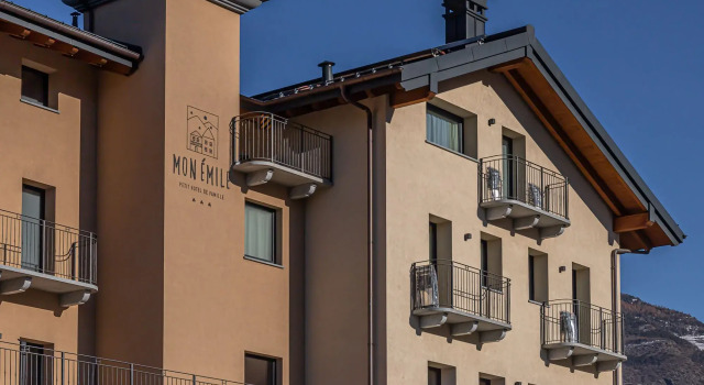 Hotel Mon Émile, Rezerwuj Hotel Aosta Pila