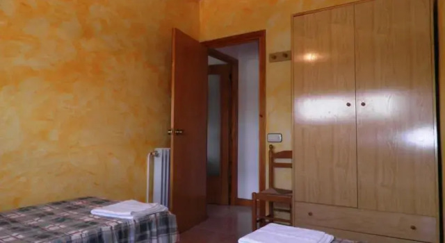 Cal Cristòfol, Rezervați Hotel Tora 