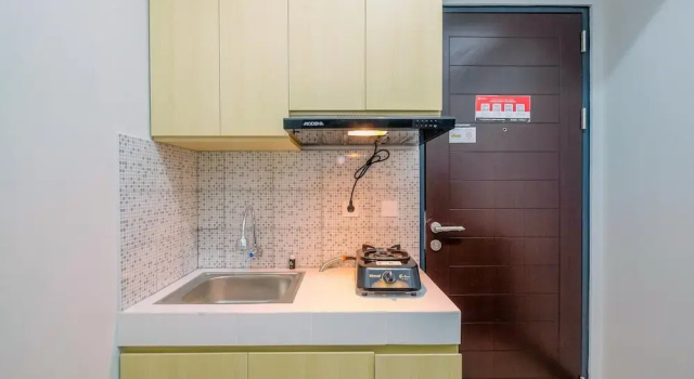 Номер Standard Nice And Elegant 1Br At Royal Heights Apartment
