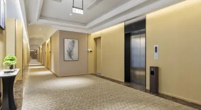 Feisu Hotel (Deyang Polytechnic College of Architecture Branch), Забронировать Отель Отели Дэян с парковкой, Парковка