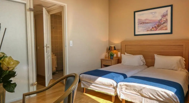 Номер Superior Cit'Hotel Le Louvre Orange