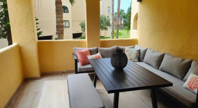 Апартаменты Apartamento reformado en Urb. Jardines de Zahara