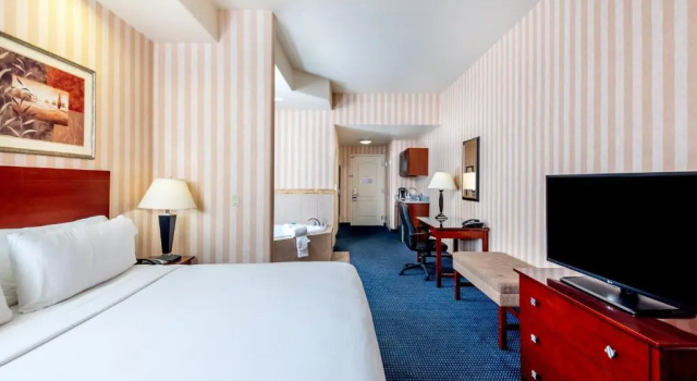 Люкс Holiday Inn Express & Suites Lathrop by IHG