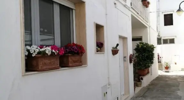 Casa Low Cost, Varaa Hotelli Tuglie Salento