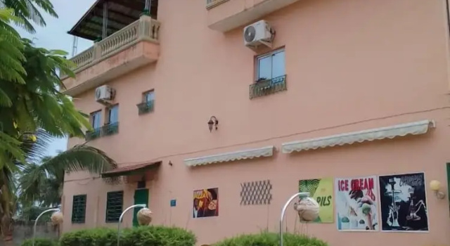 Residence Coconut Hotel, Rezerwuj Hotel Lomé 