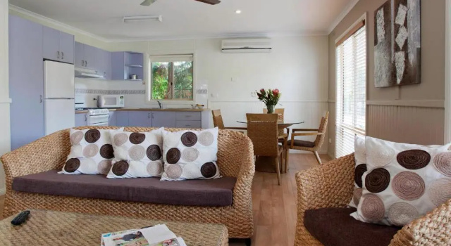 Семейная вилла NRMA Ocean Beach Holiday Resort