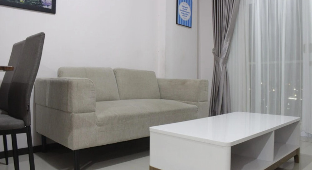 Scenic & Private 2BR at Gateway Pasteur Apartment near Cimahi, Varaa Huoneisto West Java hotellit, joissa on uima-allas, Uima-allas