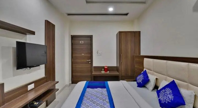 Hotel Amar Palace