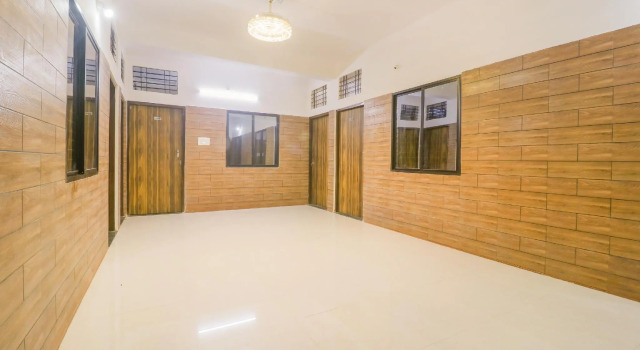 OYO 65938 Krishna Palace, Foglalás Szálloda Bhopāl Madhya Pradesh