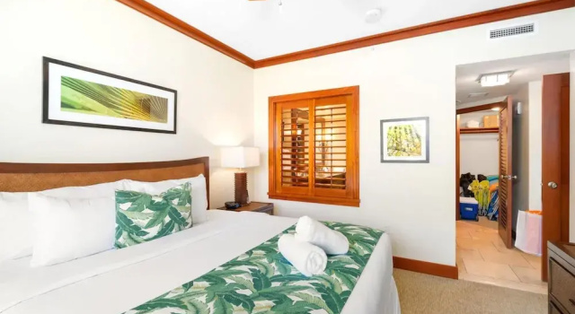 KBM Resorts FREE CAR Beach Villas at Ko Olina 2-Bedroom Beachfront Villa BVK-B-308, Забронировать Апартаменты/квартира Ko'Olina Resort Каполи