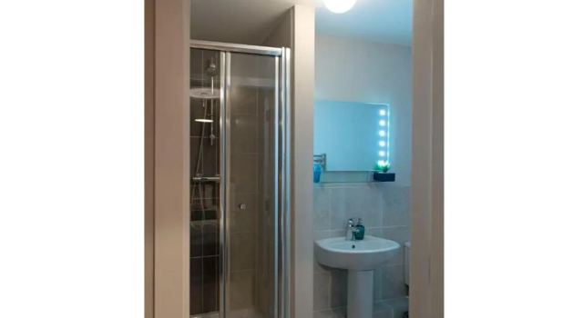 Апартаменты Lancaster City Apartment
