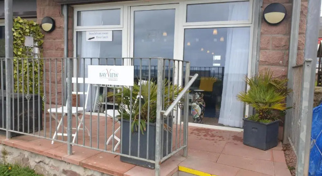 Deniz manzaralı Balkonlu Lüks çift kişilik oda Bayview Bed and Breakfast