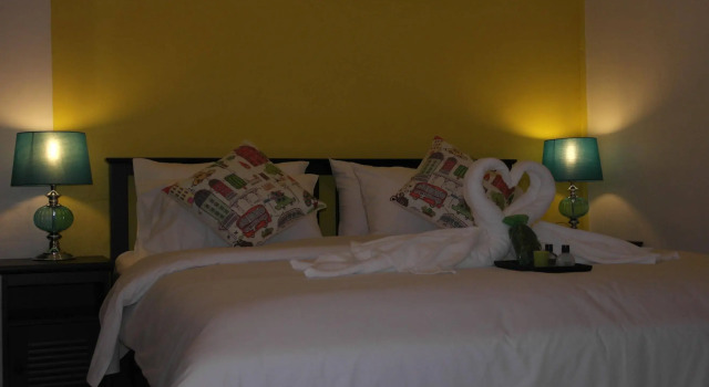 Center Point Village, Забронировать Отель Карон Бич Пхукет