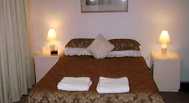 Люкс Standard River Park Motor Inn