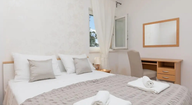 Апартаменты с балконом Villa Carica