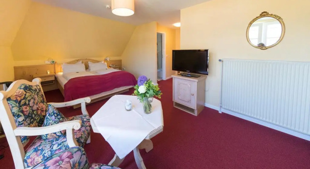 Hotel Landhaus Ellerbrock, Забронировать Дом для отпуска Санкт-Петер-Ординг Eiderstedt Peninsula