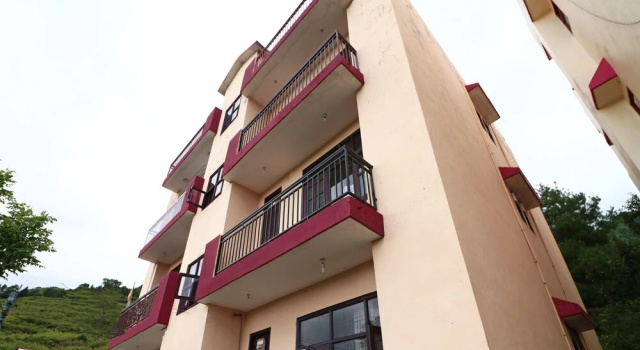 OYO 17064 Home Spacious 2BHK Naukuchiatal