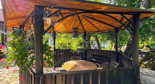 Holiday Home Cindric Gaj, 予約 アパートメント Josipdol Karlovac county