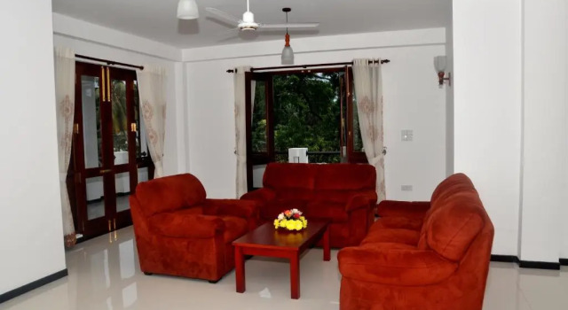 Villa Dineha, Reservar Vila Hikkaduwa Galle District, perto de Hikkaduwa Bus Stand