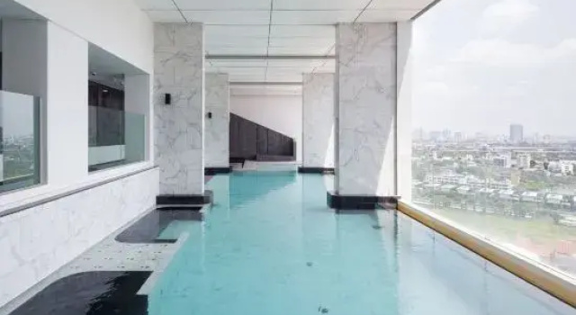 Loft Pool Superior Suite Near jodd Night Market 500mbps Wi-Fi Twin, Забронировать Апартаменты/квартира Отели Провинции Бангкока с бассейном, Бассейн