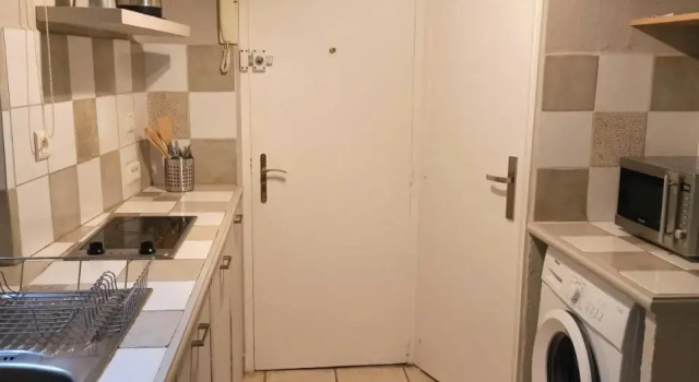 Vieux Nice - 2p de Charme Idealement Place (Adults Only), Забронировать Апартаменты/квартира Ницца Приморские Альпы, рядом с Пляж Опера