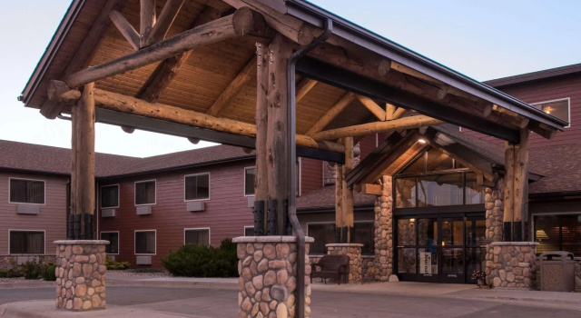 Номер Standard AmericInn by Wyndham Belle Fourche