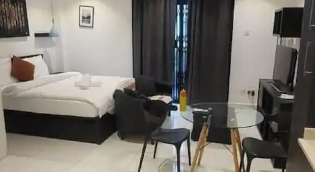 Номер Comfort Embassy garden ebs legend luxury studio
