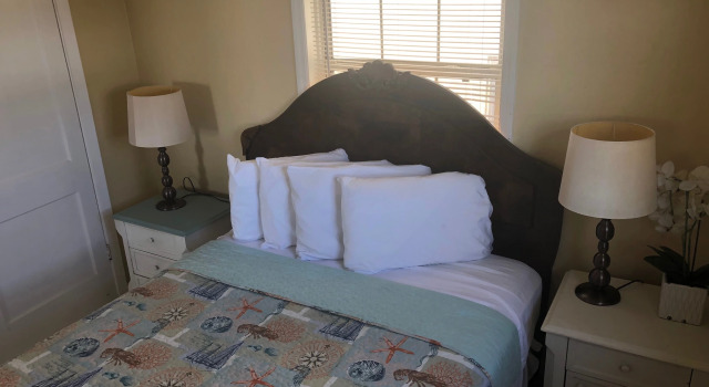Misty Isles Redington Beachfront Suite 3, Book Hotel Redington Shores Florida