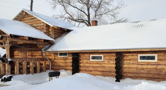 Beloyarsky goryachy istochnik, Book Hotel Belyi iar Tomsk oblast