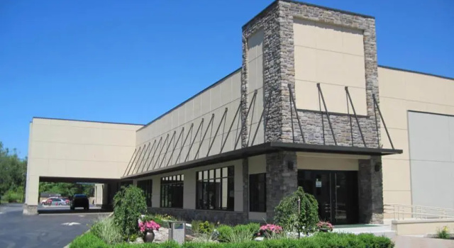Holiday Inn KINGSTON