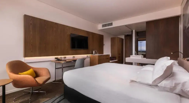 Номер Executive Novotel Christchurch Airport