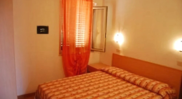 Althea Village Residence, Забронировать Отель Отели Вьесте с бассейном, рядом с Пляж Спьяджалунга, Бассейн