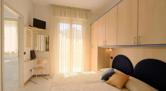Четырёхместный номер Standard с балконом Hotel Corallo