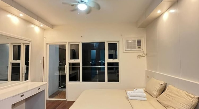 Номер Deluxe Manila Bayview Luxury Rental