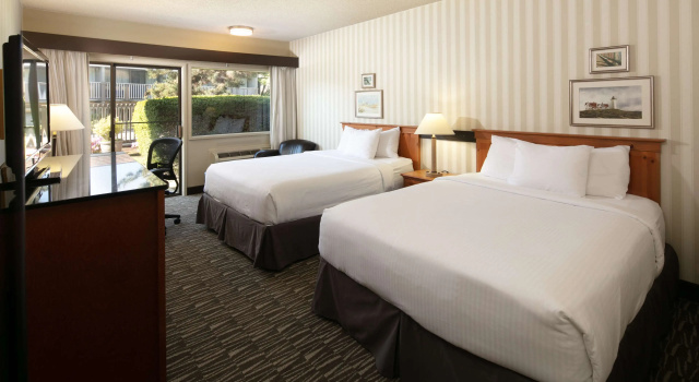 Четырёхместный номер Premium Red Lion Hotel Bellevue