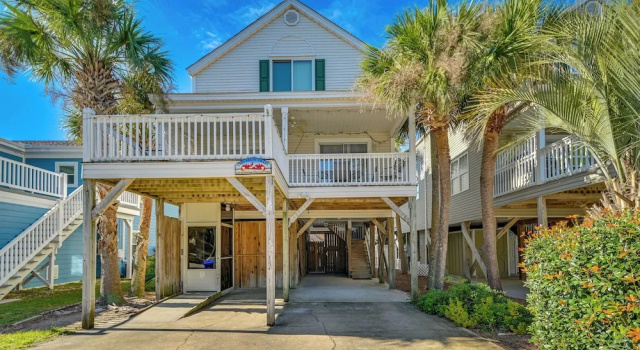 Коттедж Walk to Ocean: Surfside Beach Gem w/ Private Pool