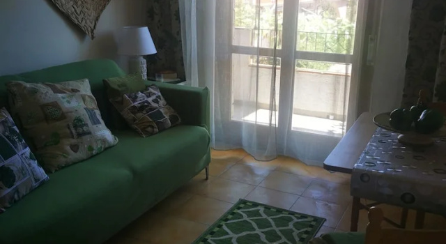 1-bed Apartment in Marina di Santa Maria del Cedro, Varaa Huoneisto Tortora Calabria