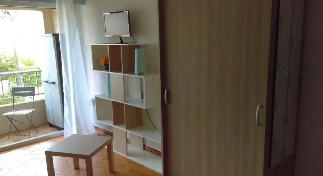 Studio meublé aux Sablettes La Seyne sur Mer, Забронировать Апартаменты/квартира Отели Var coast с парковкой, Парковка