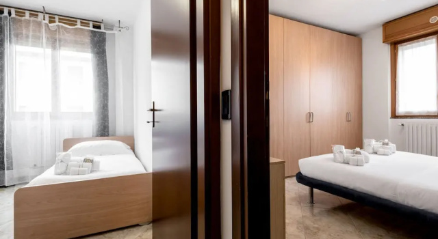 Suitelowcost Humanitas Apartment
