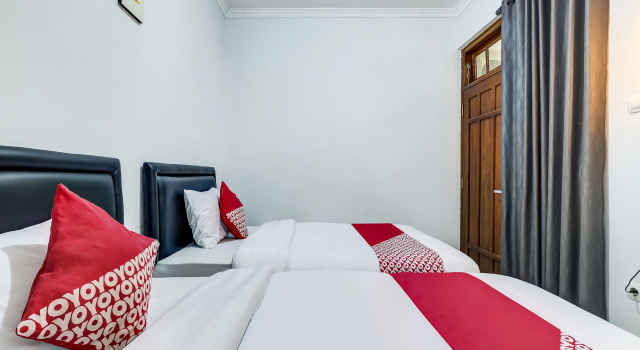 Capital O 90983 Harmony Easy Stay, Rezerwuj Hotel Hotele w Yogyakarta z Parkingiem, Parking