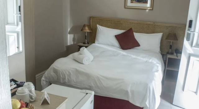 Двухместный номер Standard Цокольный этаж Durban Manor Hotel & Conference Centre