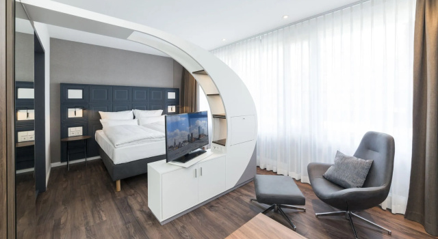 Numa Hamburg Fore
