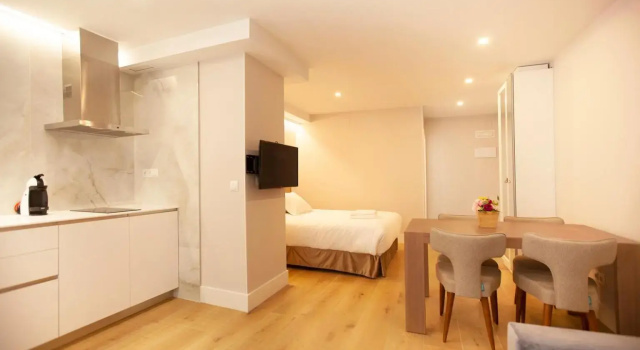 Apartamentos Reina Victoria, Varaa Huoneisto Santander Cantabria Coast