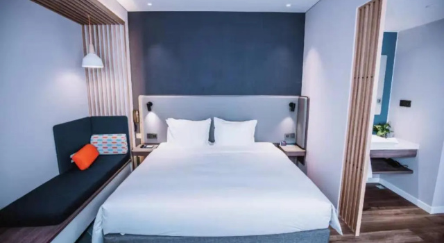 Двухместный номер Standard Holiday Inn Express Ningbo Fenghua by IHG