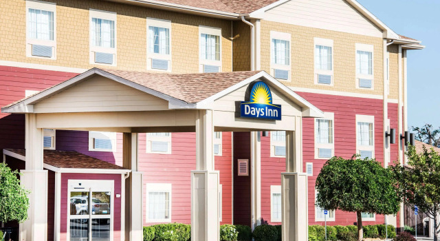 Days Inn by Wyndham Ellis, Book Hotel Ellis Kansas